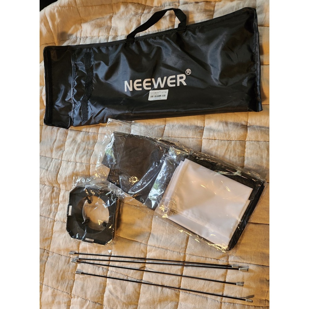 Neewer 50x70cm Soft box- New - Picture 2 of 7